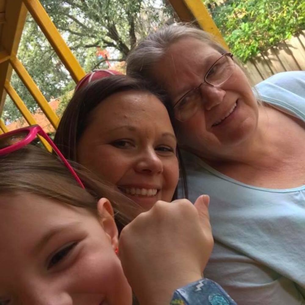 Meet your Posher, Teresa